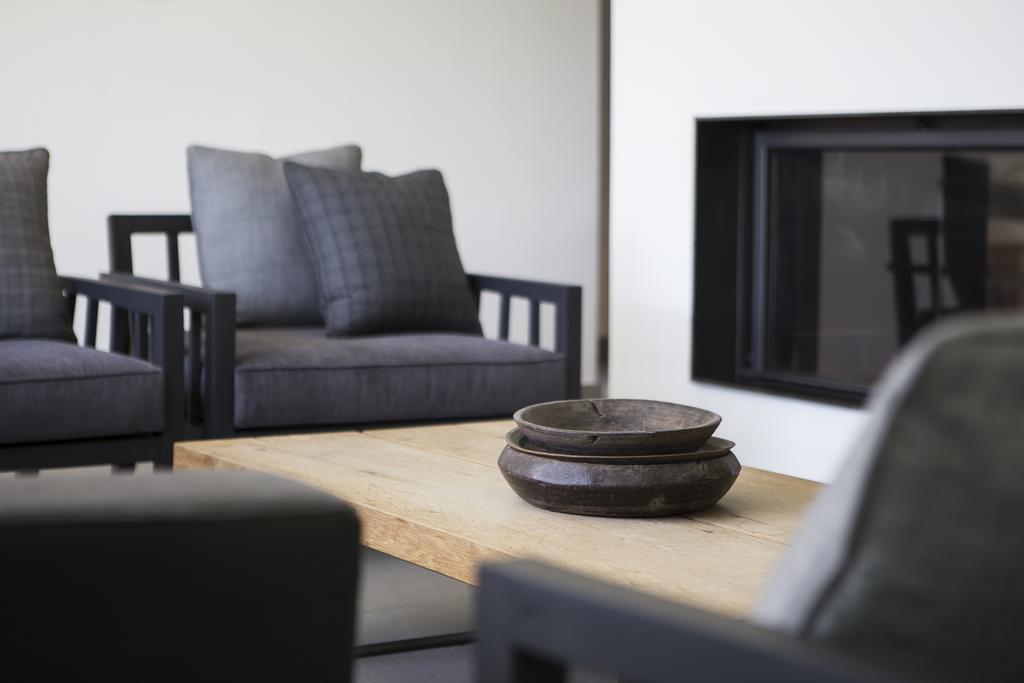 Suite & Pool-Como House-160 Mt-Private Indoor Swimming Pool, Heated All Year-Private Covered Parking-Private Garden And Terrace-Fully Equipped Kitchen Eksteriør bilde